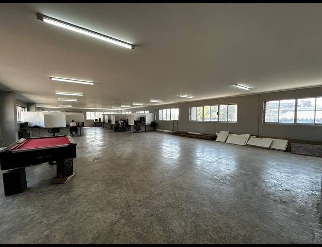360M² WAREHOUSE TO LET IN WYNBERG